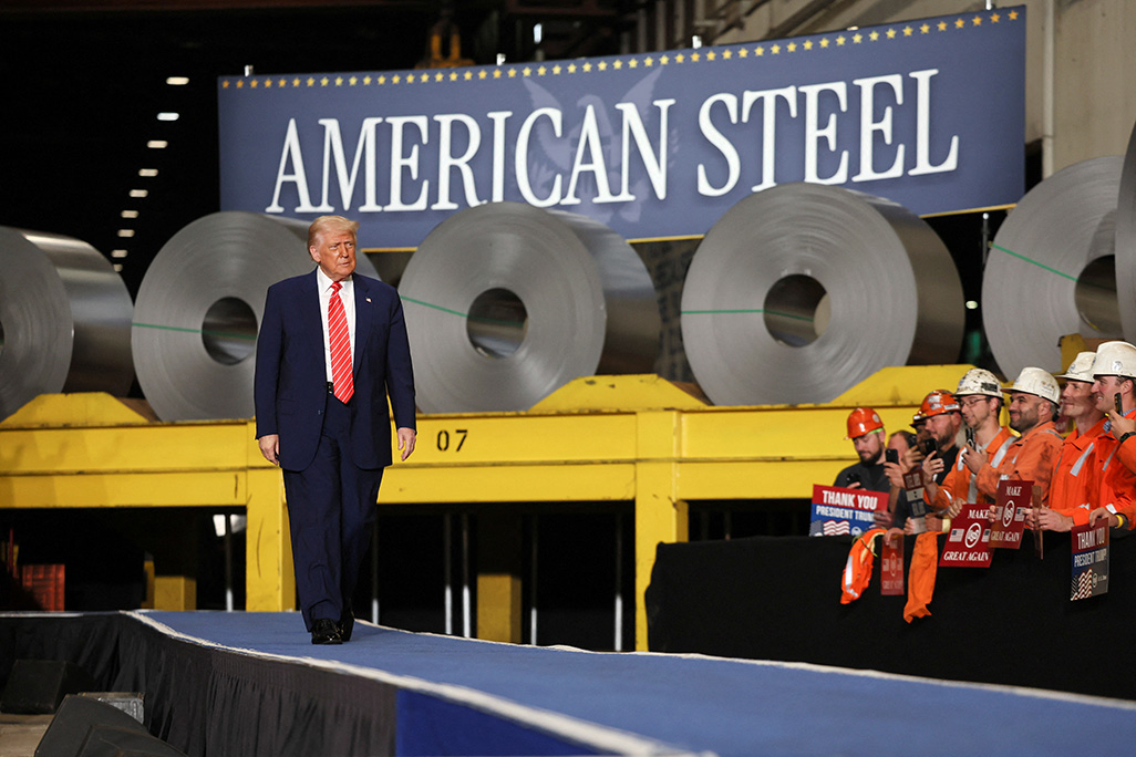 image Trump says he plans to double steel, aluminium tariffs to 50%