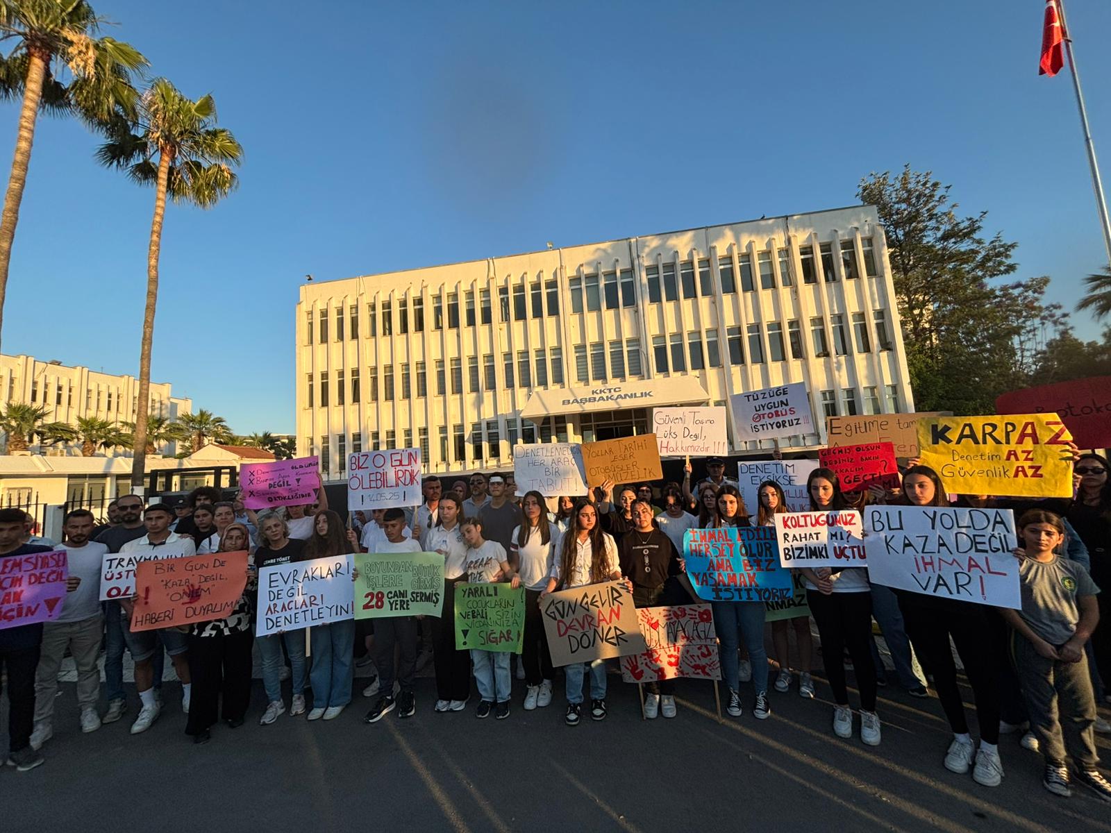 image Turkish Cypriots protest over school bus crash, demand ‘education minister’s’ resignation
