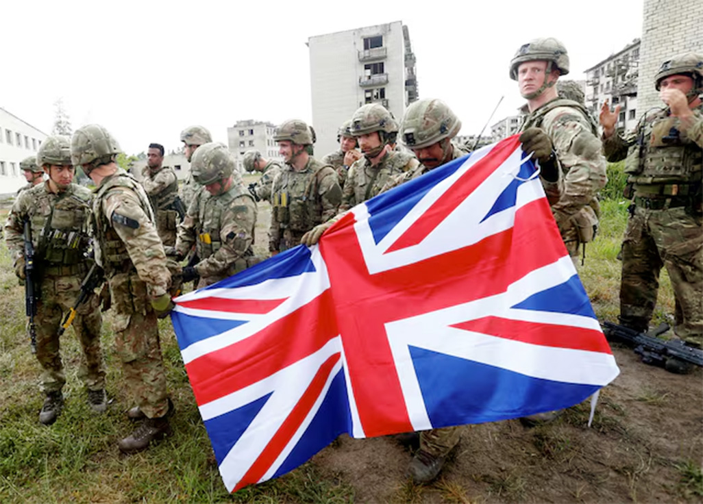 image Britain to spend an extra $2 billion on armed forces&#8217; housing