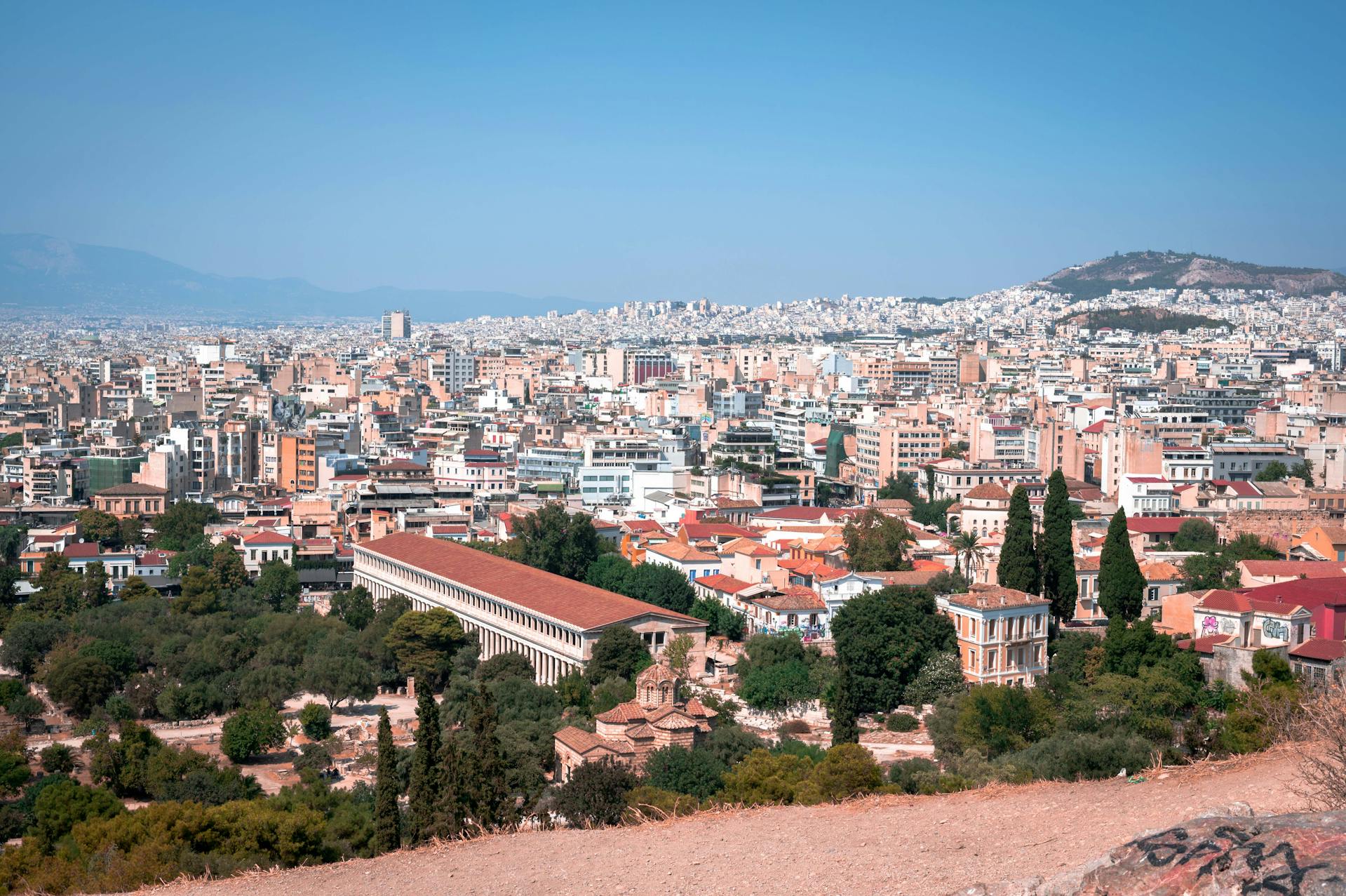 image Many Greeks feel insecure about their financial future, research finds