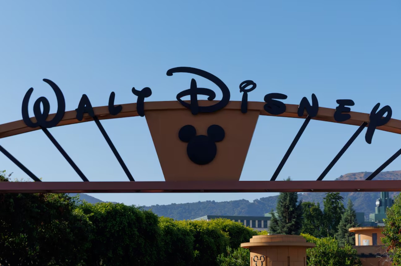cover Disney, Universal sue image creator Midjourney for copyright infringement