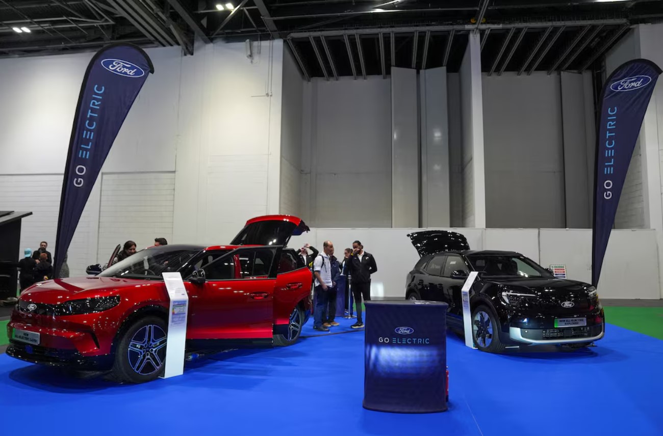 image Ford pulls guidance, warns it will take $1.5 billion hit from Trump&#8217;s tariffs