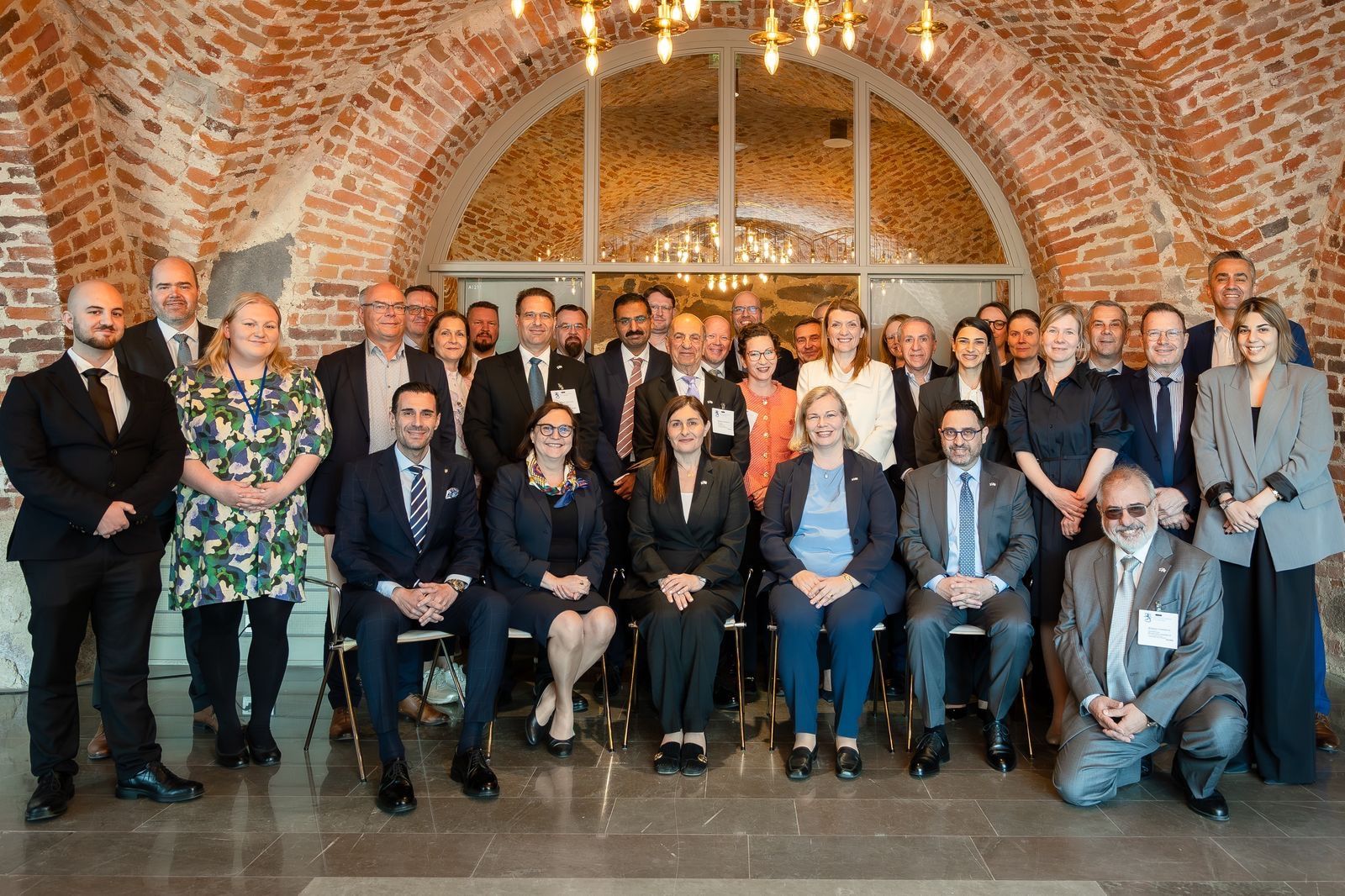 cover Cyprus and Finland explore ties in maritime tech and shipping