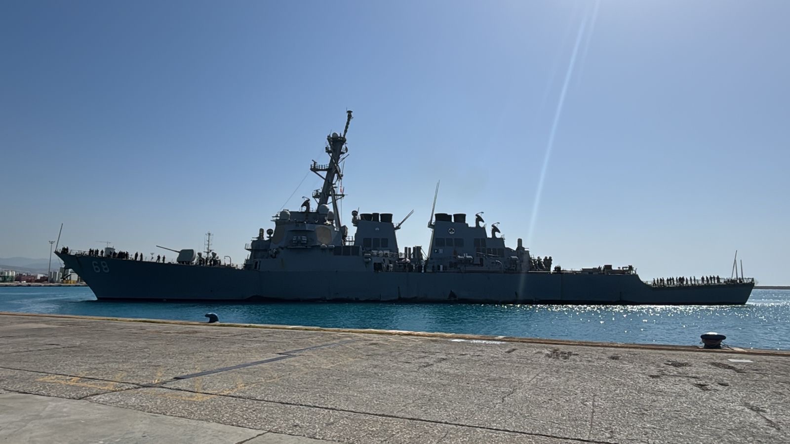 image USS The Sullivans arrives in Limassol