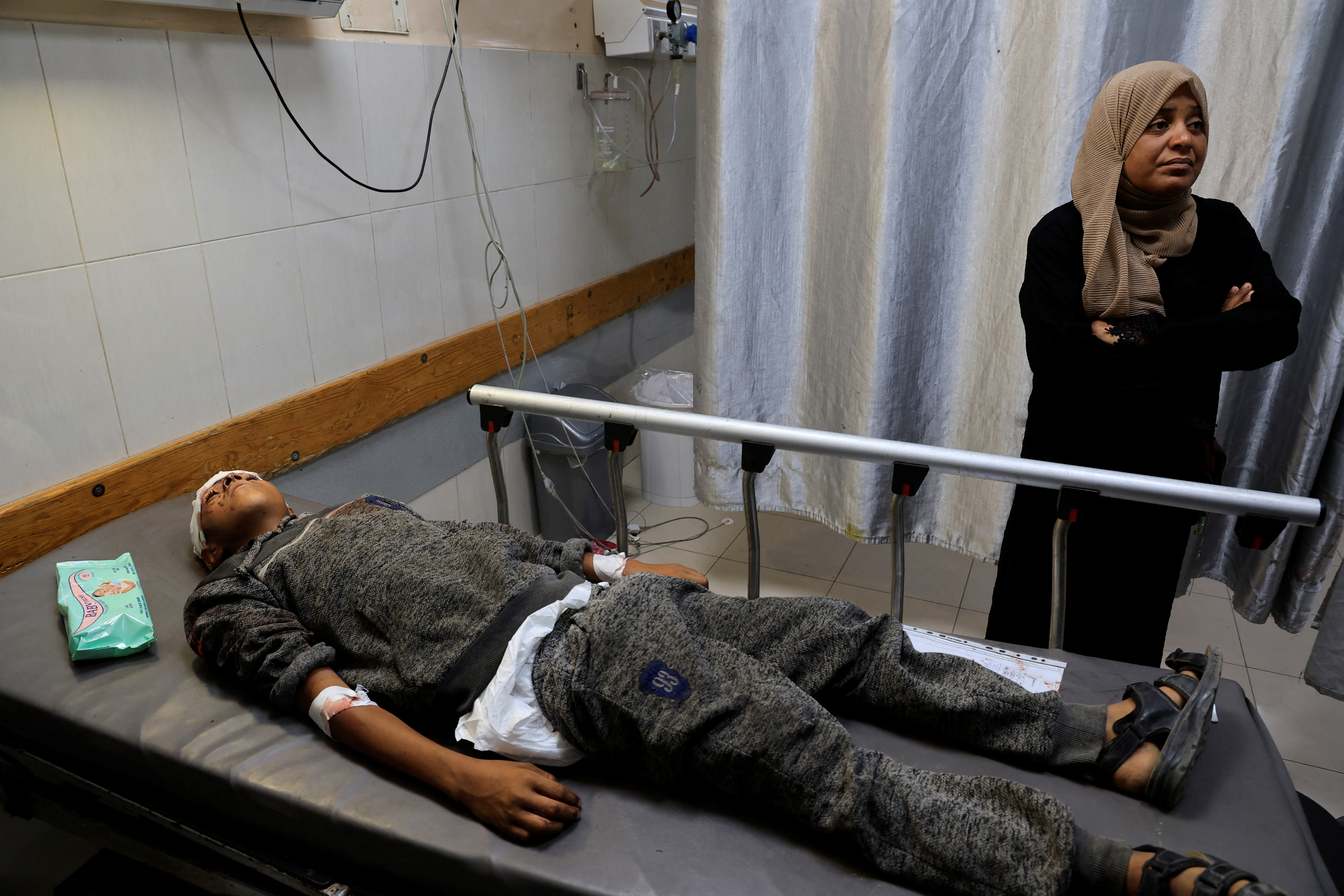 image Aid turns to carnage: 24 Palestinians killed near Gaza food site amid deepening crisis