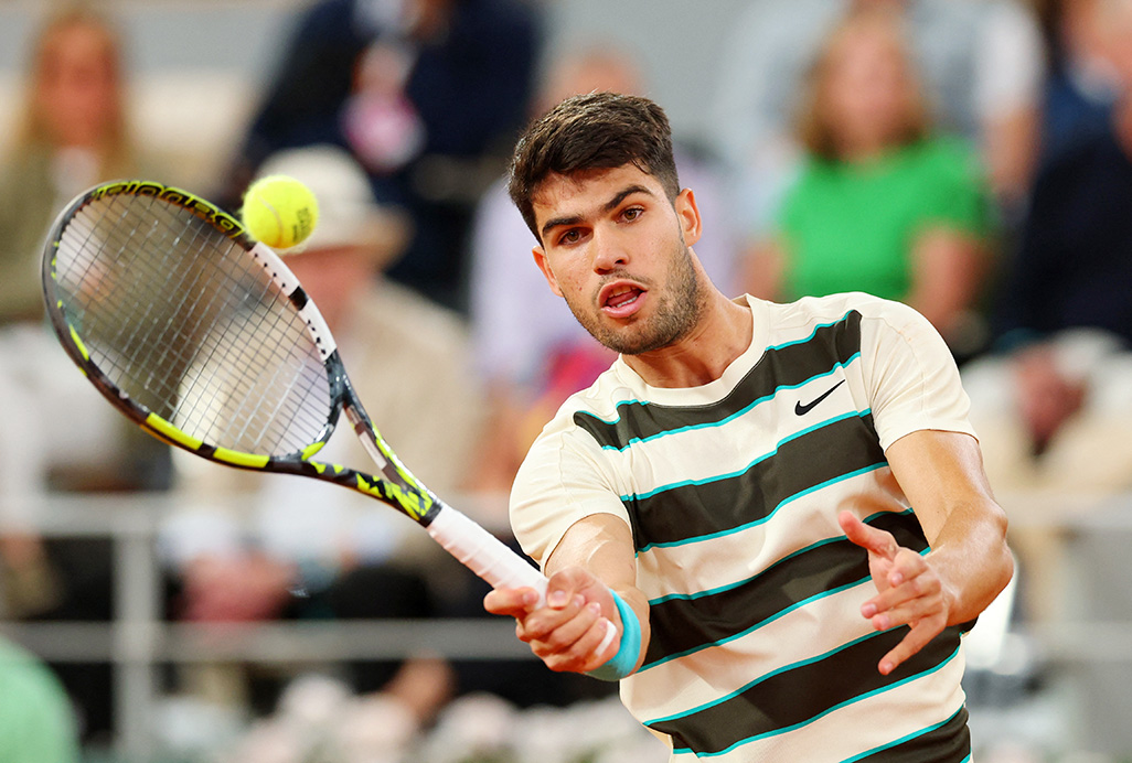 cover Alcaraz returns to French Open final after ailing Musetti retires
