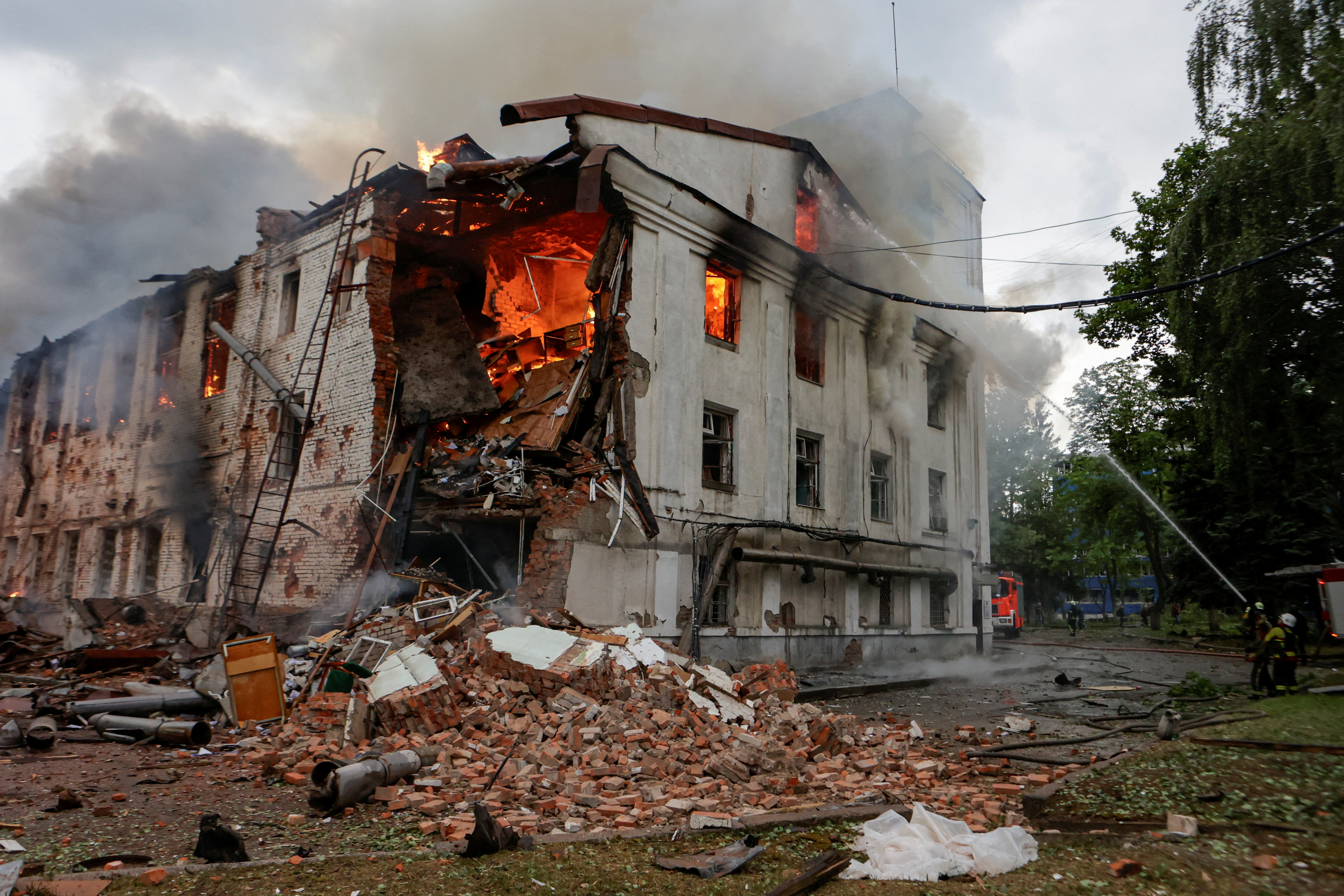 image Russia advances to east-central Ukrainian region amid row over dead soldiers
