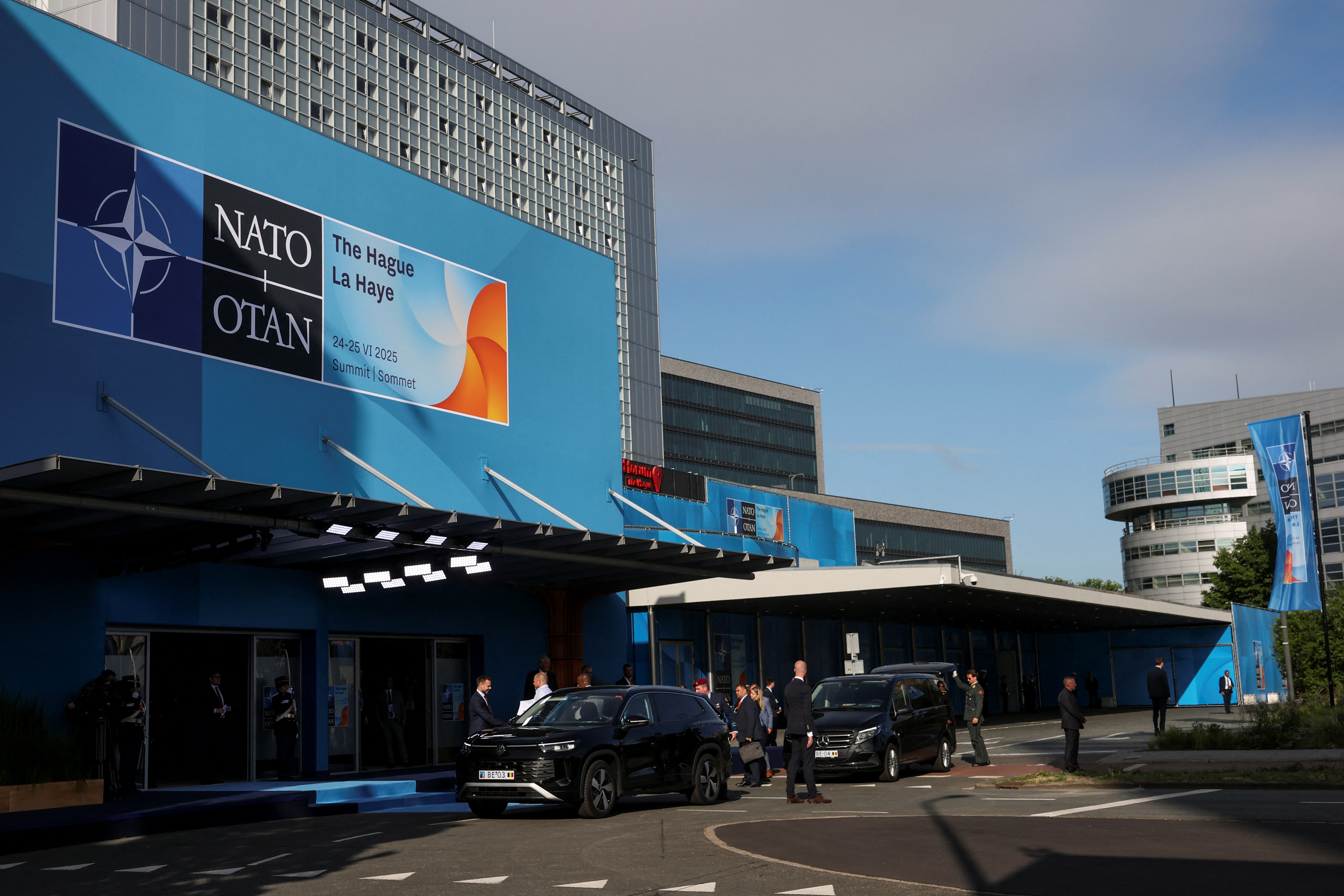 cover Spain does not expect repercussions from not meeting NATO&#8217;s 5% spending target