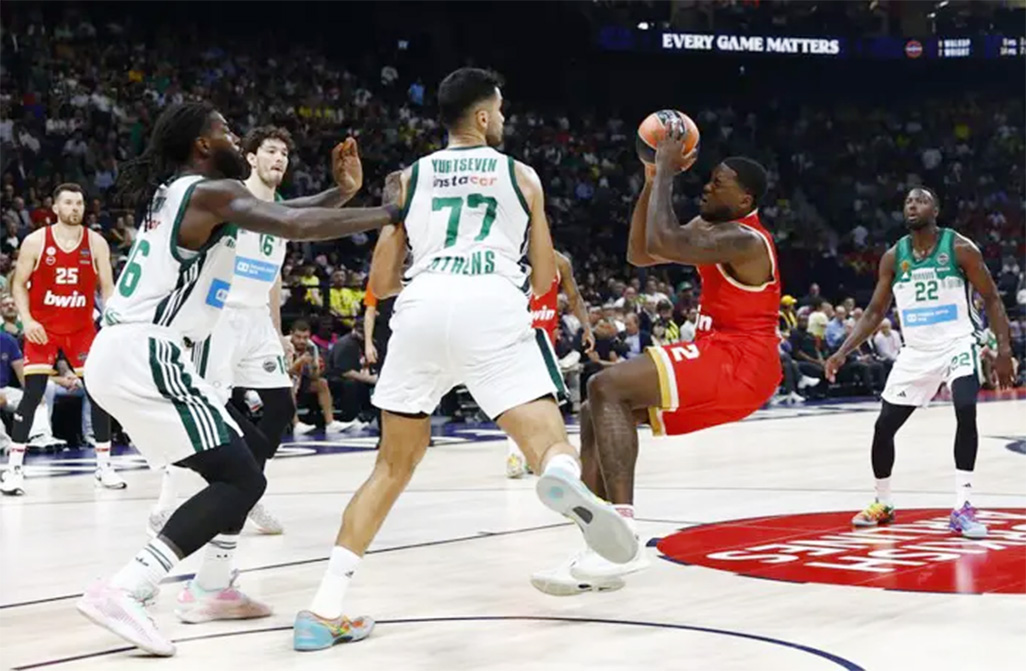 image Greece postpones basketball finals game after courtside dispute 