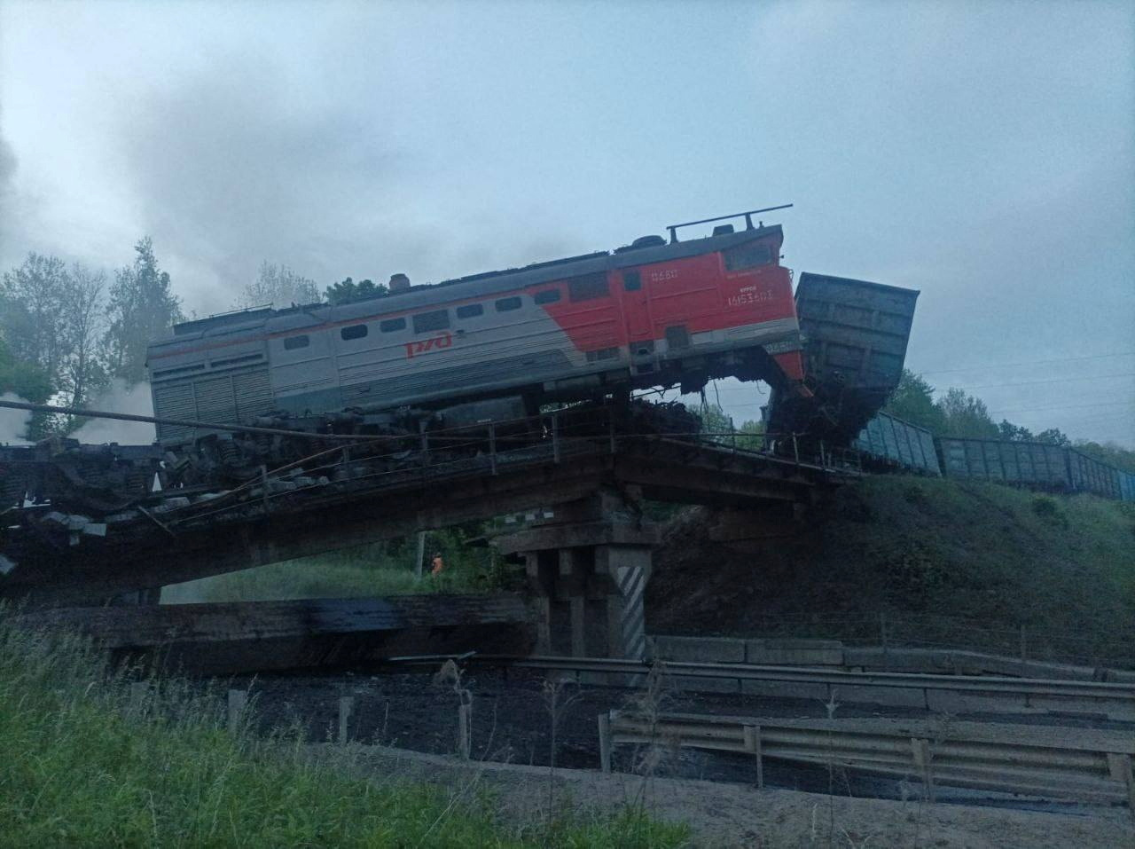 image Seven killed by bridge blasts in Russian regions bordering Ukraine on eve of peace talks