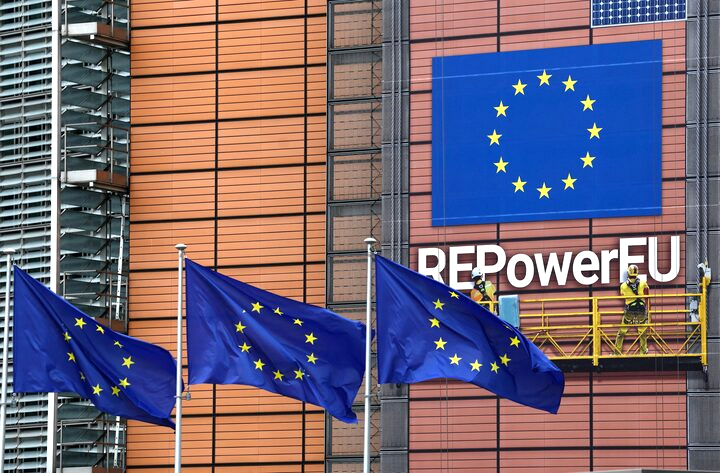 image A simpler page for businesses in the EU?