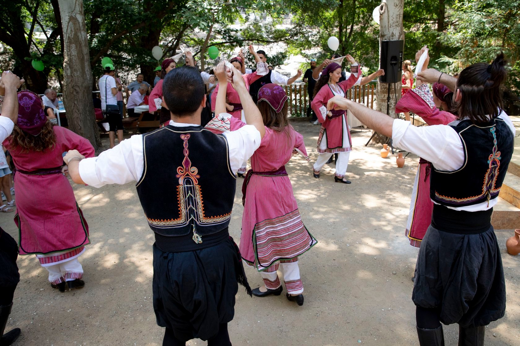 cover Summer festival says Sorry to the Environment