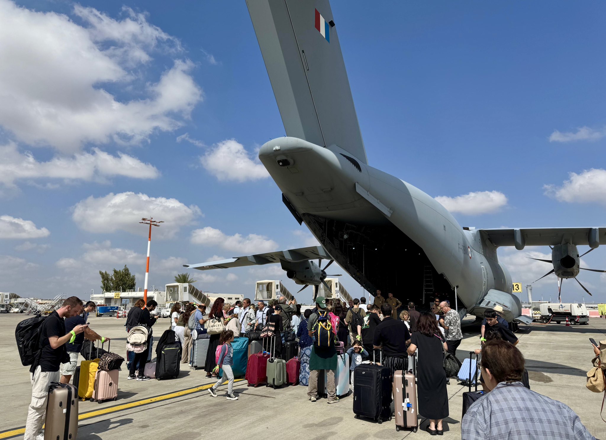 cover 101 French nationals evacuated from Israel to Cyprus