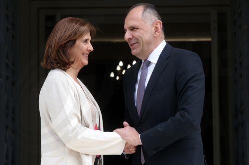 image Holguin to meet Greece’s Gerapetritis on Thursday