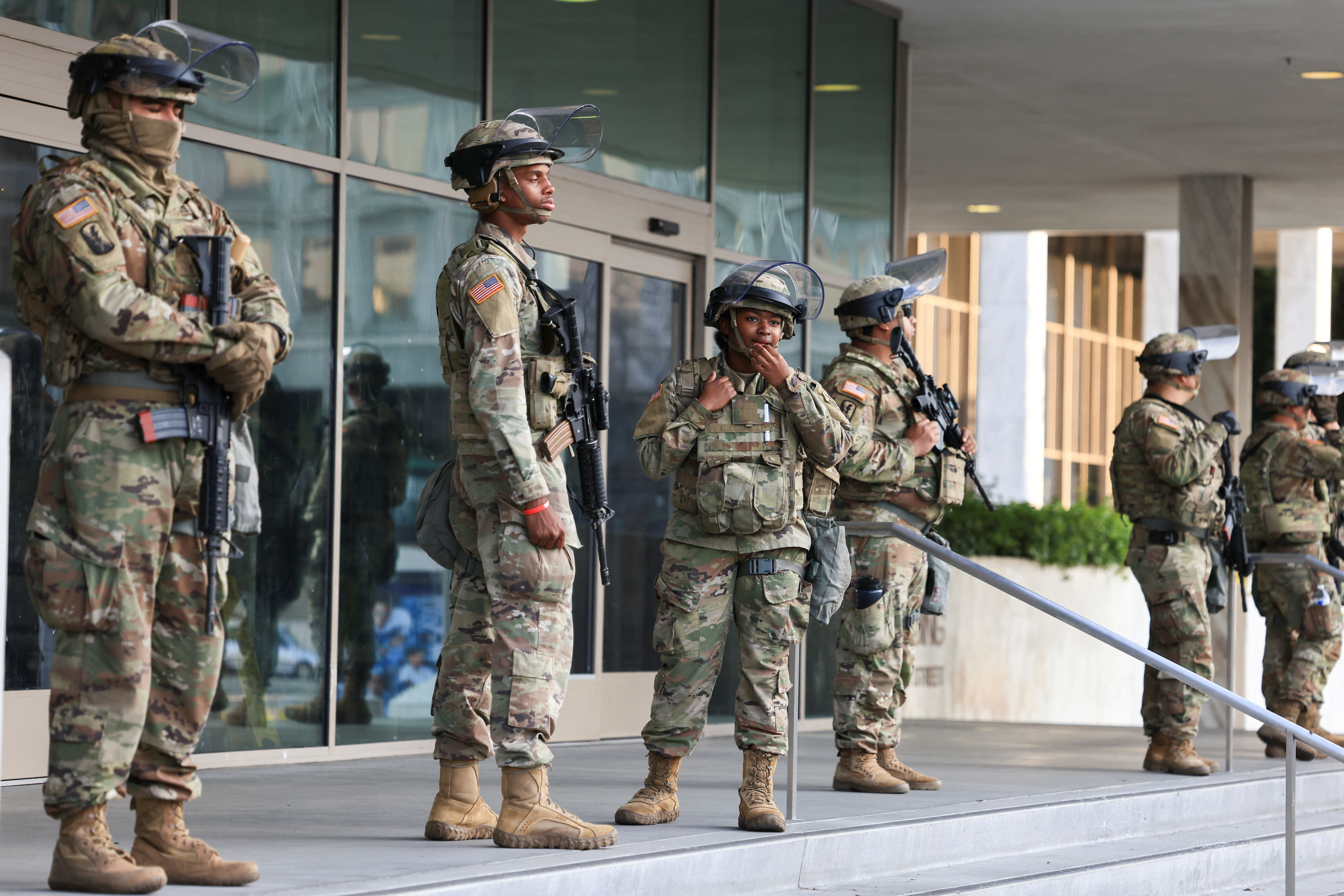 image Trump can keep National Guard deployed to Los Angeles for now, appeals court rules