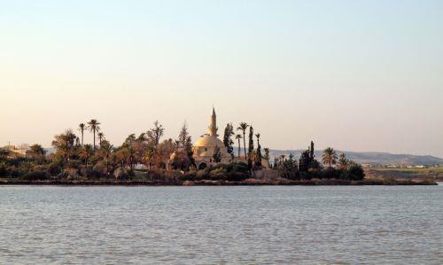 image Larnaca’s Tekke open only for pilgrimage on Tuesday