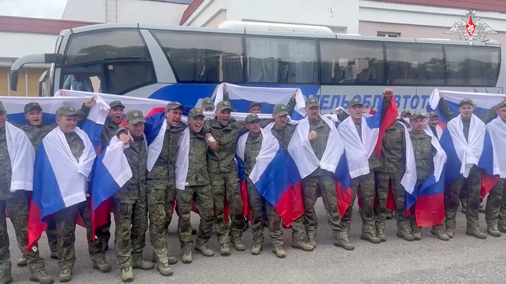 cover Jailed Russian dissidents call for mass prisoner release as part of a peace deal with Ukraine