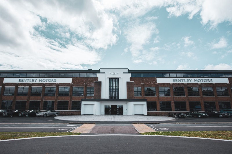 cover Bentley Motors unveils new Design Studio