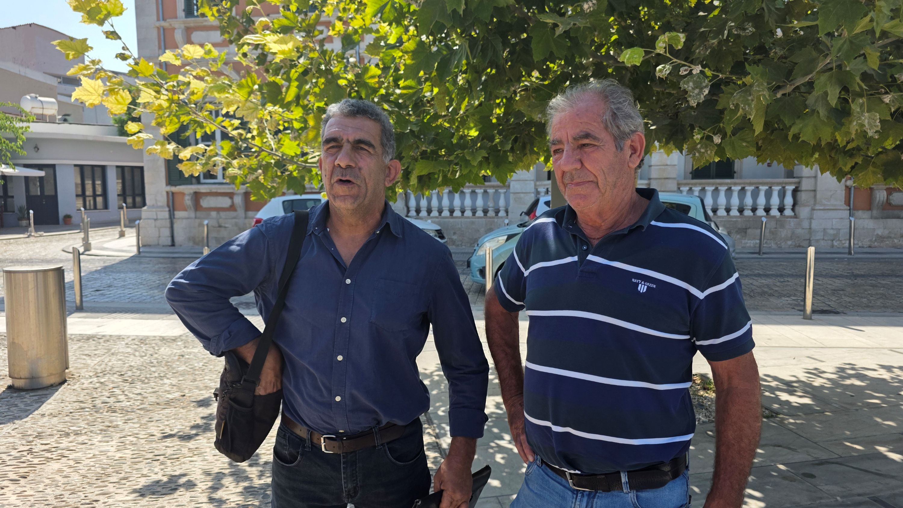 cover Kambos residents protest lack of aid
