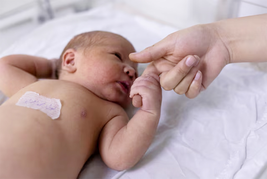 cover Babies made using three people&#8217;s DNA are born free of hereditary disease
