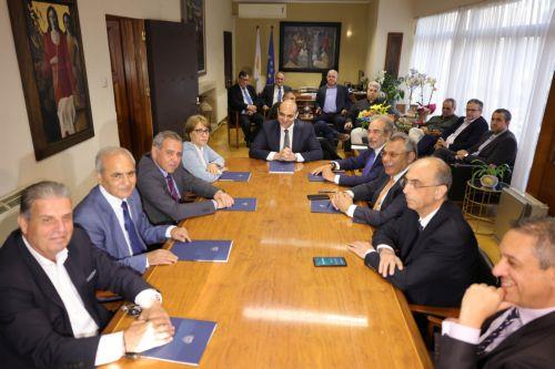 cover CoLA prospects dim, next meeting to be decisive