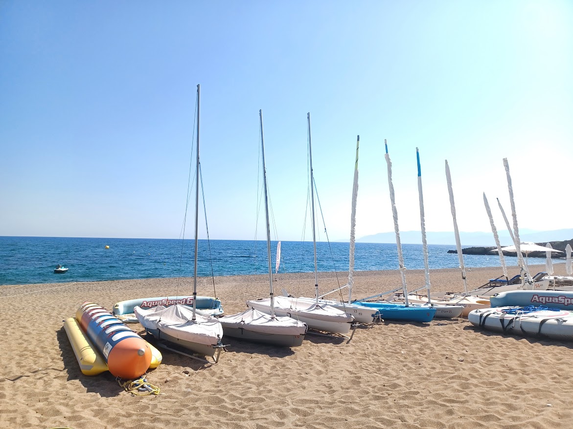 cover American tourists spend most per person in Cyprus