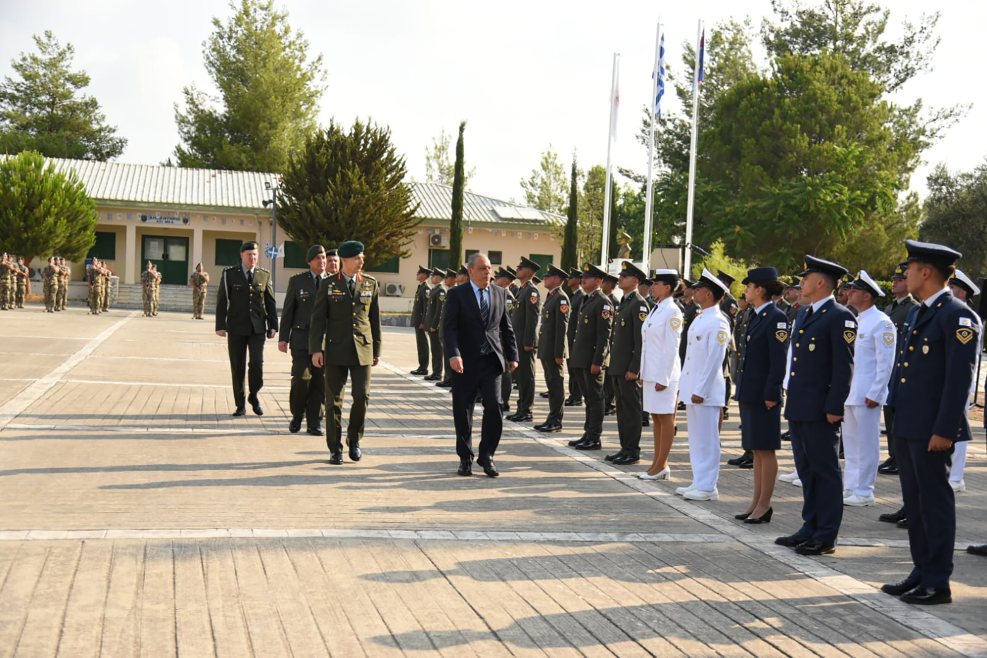 cover Palmas urges strengthening of defence as ‘top priority’