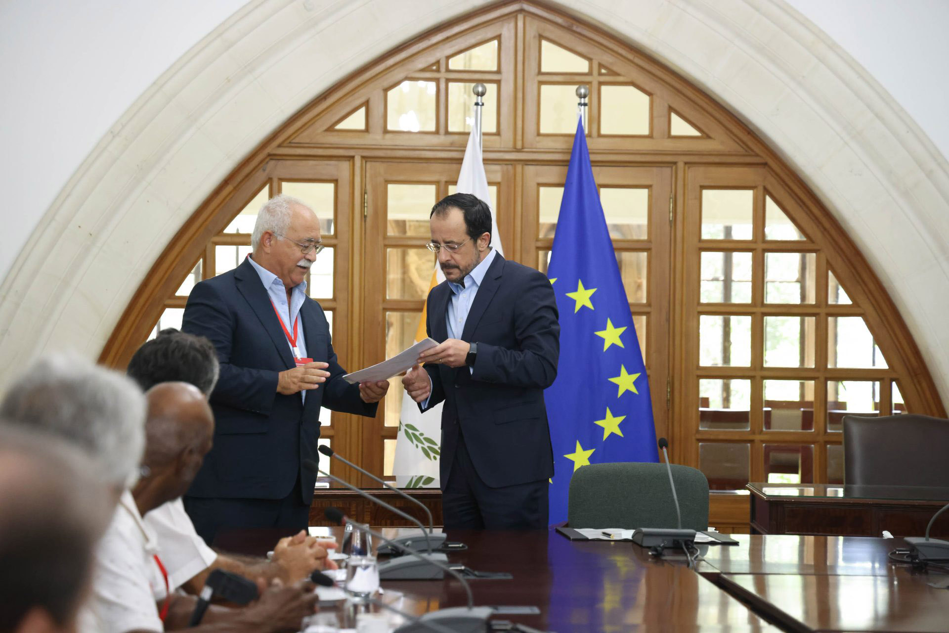 image Christodoulides meets Turkish Cypriots ahead of Cyprus talks