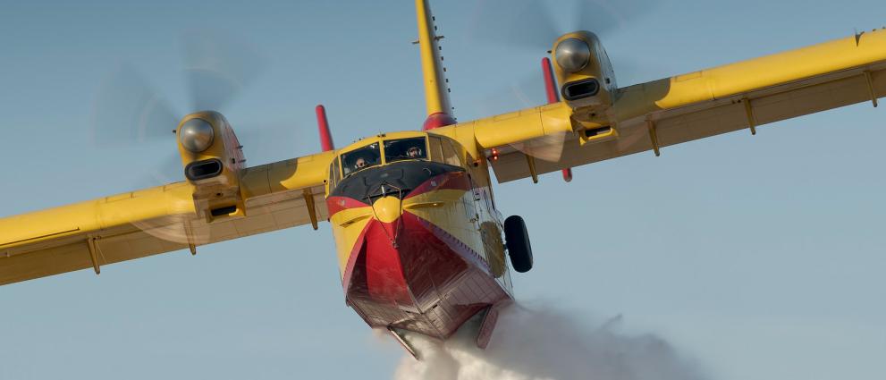 cover Heatwave triggers fire brigade emergency preparations