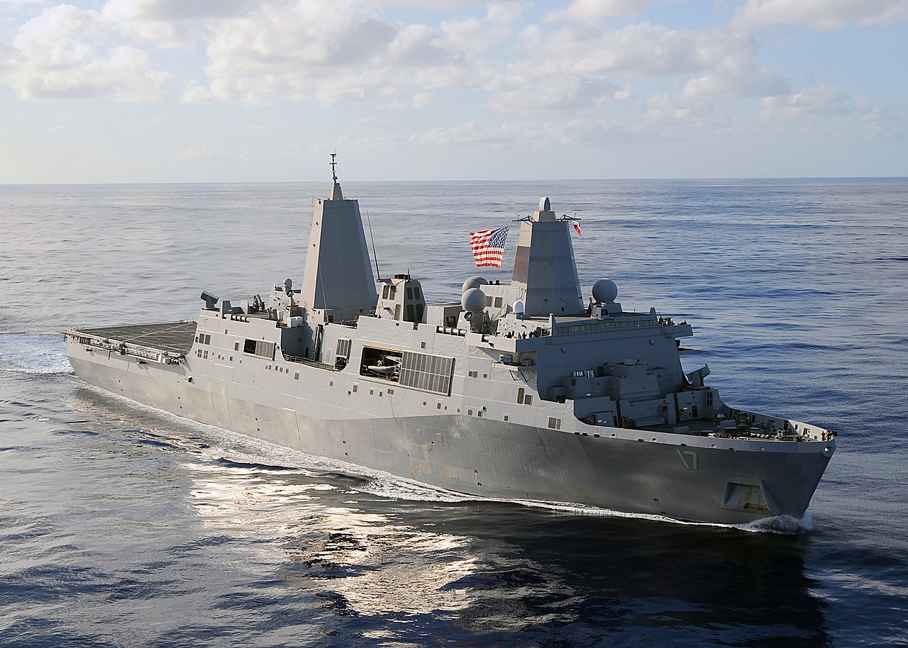 cover Trump orders naval squadron to Venezuela coast in crackdown on cartels