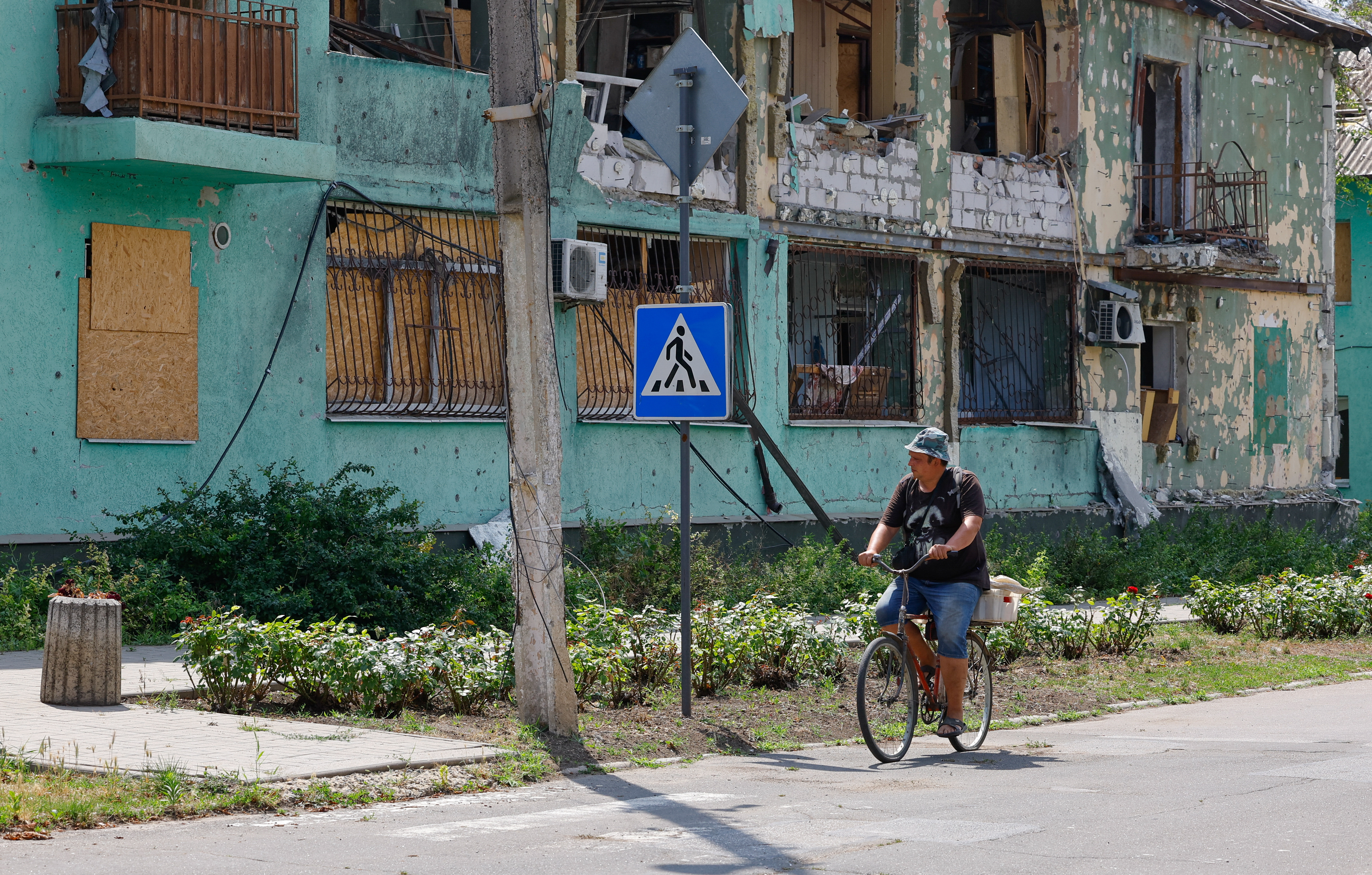 cover Russia tries to make sudden advance in Ukraine before Trump-Putin summit, maps show