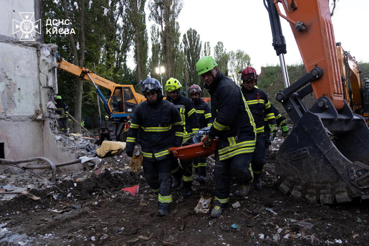 cover Two-year-old among 28 dead in Thursday&#8217;s Russian attack on Kyiv