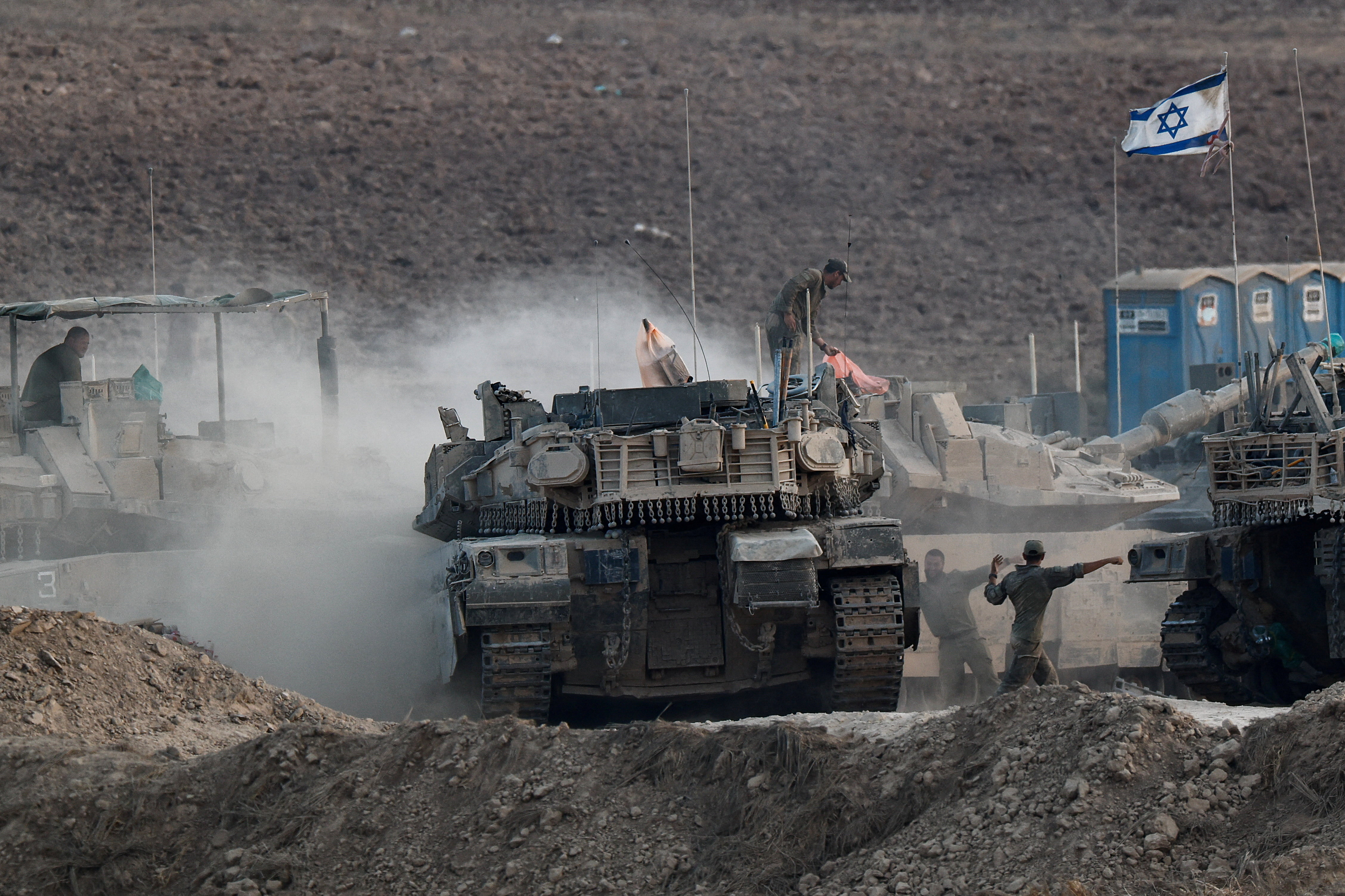 cover Israeli forces step up Gaza City bombardment as Egypt hosts Hamas