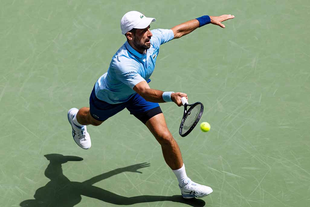 cover Djokovic battles, Raducanu romps through US Open second round