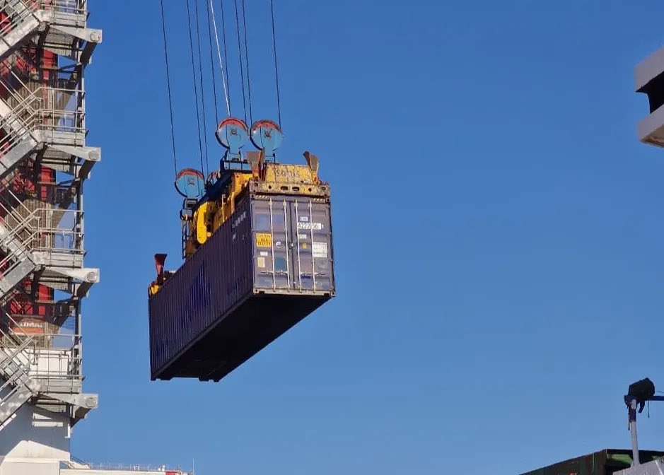 cover Amalthea plan back in action as 1,200 tonnes of aid departs Limassol for Gaza