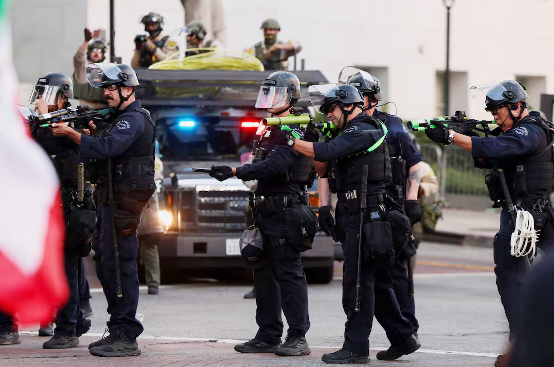 image US appeals court keeps ban on LA federal immigration arrests