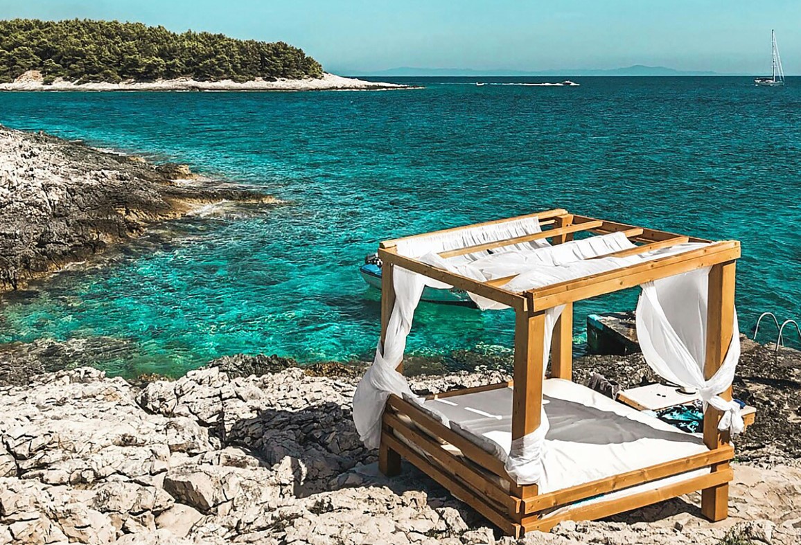 cover Parliament extends deadline for unlicensed hotels with special permit scheme