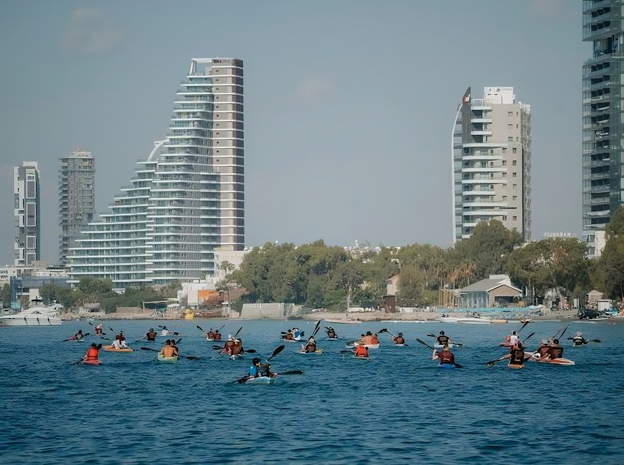 cover Kayak memorial held to honour victims of Mari tragedy
