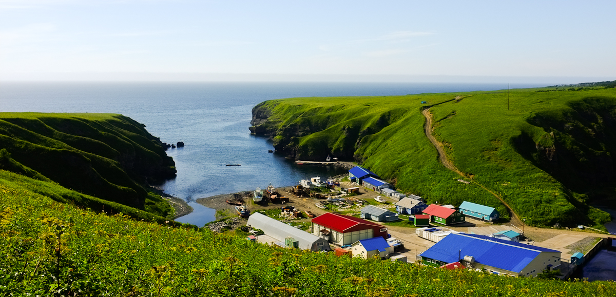 cover Tsunami possible in Russia&#8217;s Kamchatka after quake, dormant volcano erupts
