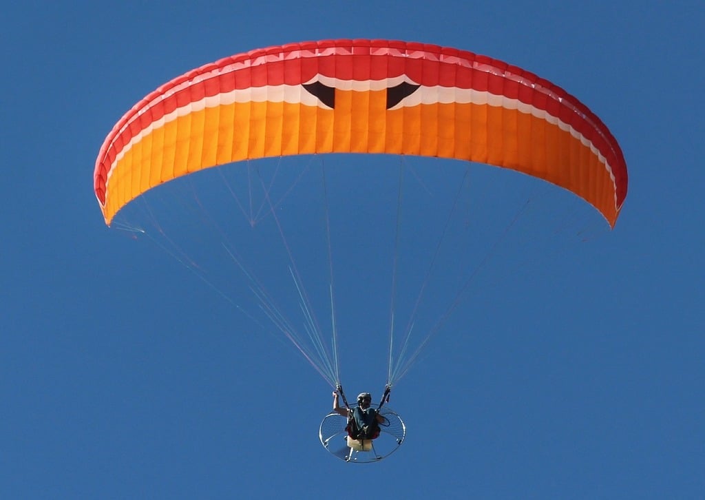 cover Man dies in Larnaca after losing control of glider