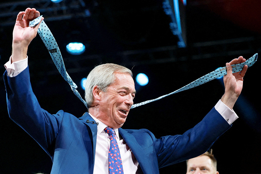 cover Farage&#8217;s Reform pledges tougher UK residency rules