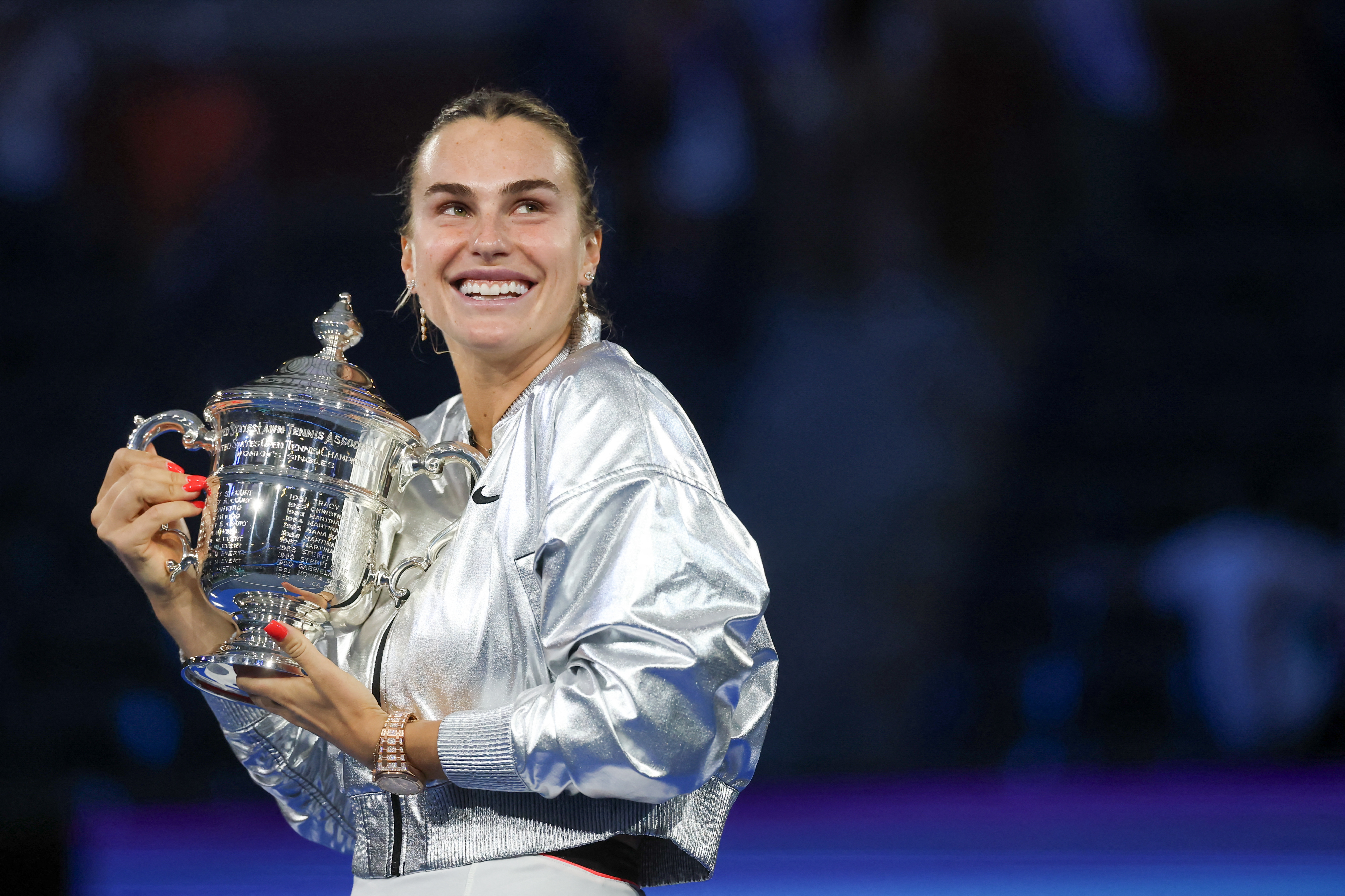 cover Sabalenka beats Anisimova to win second straight US Open title