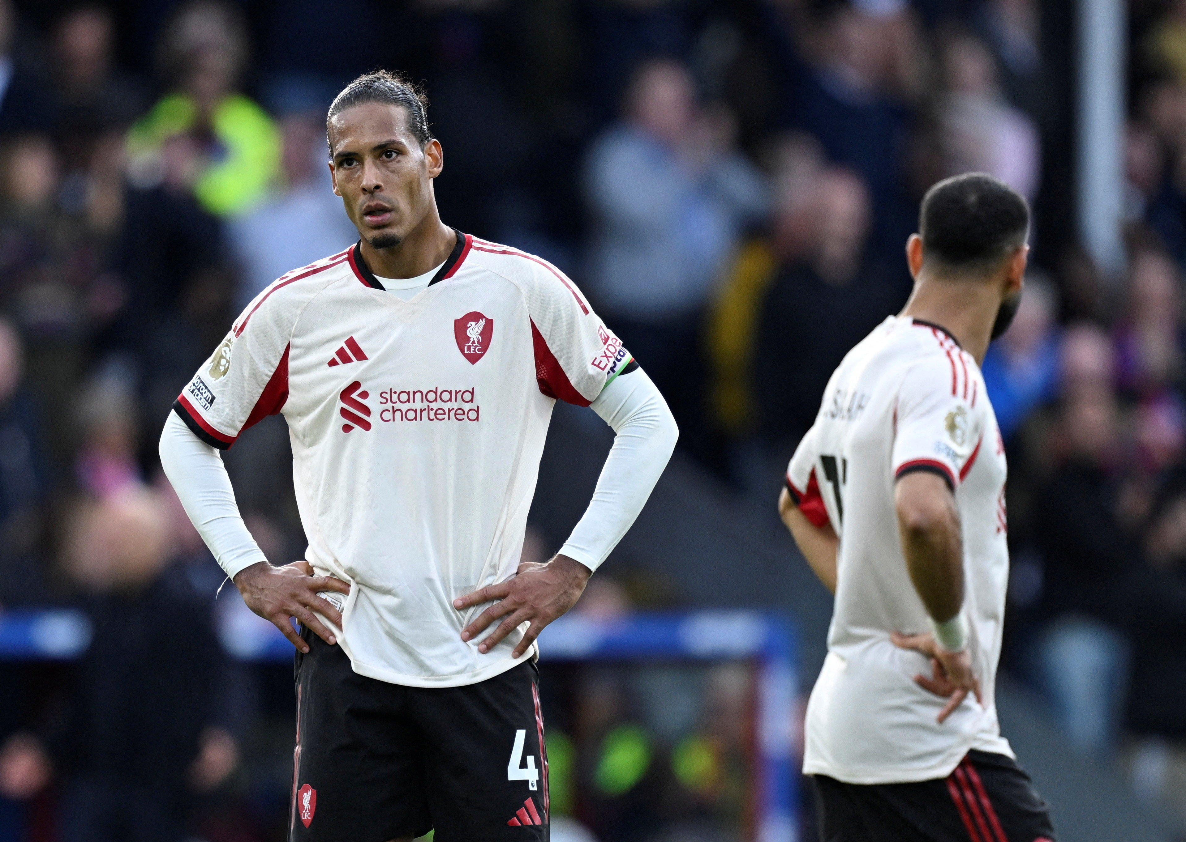 cover Profligate Palace leave it late to beat Liverpool 2-1