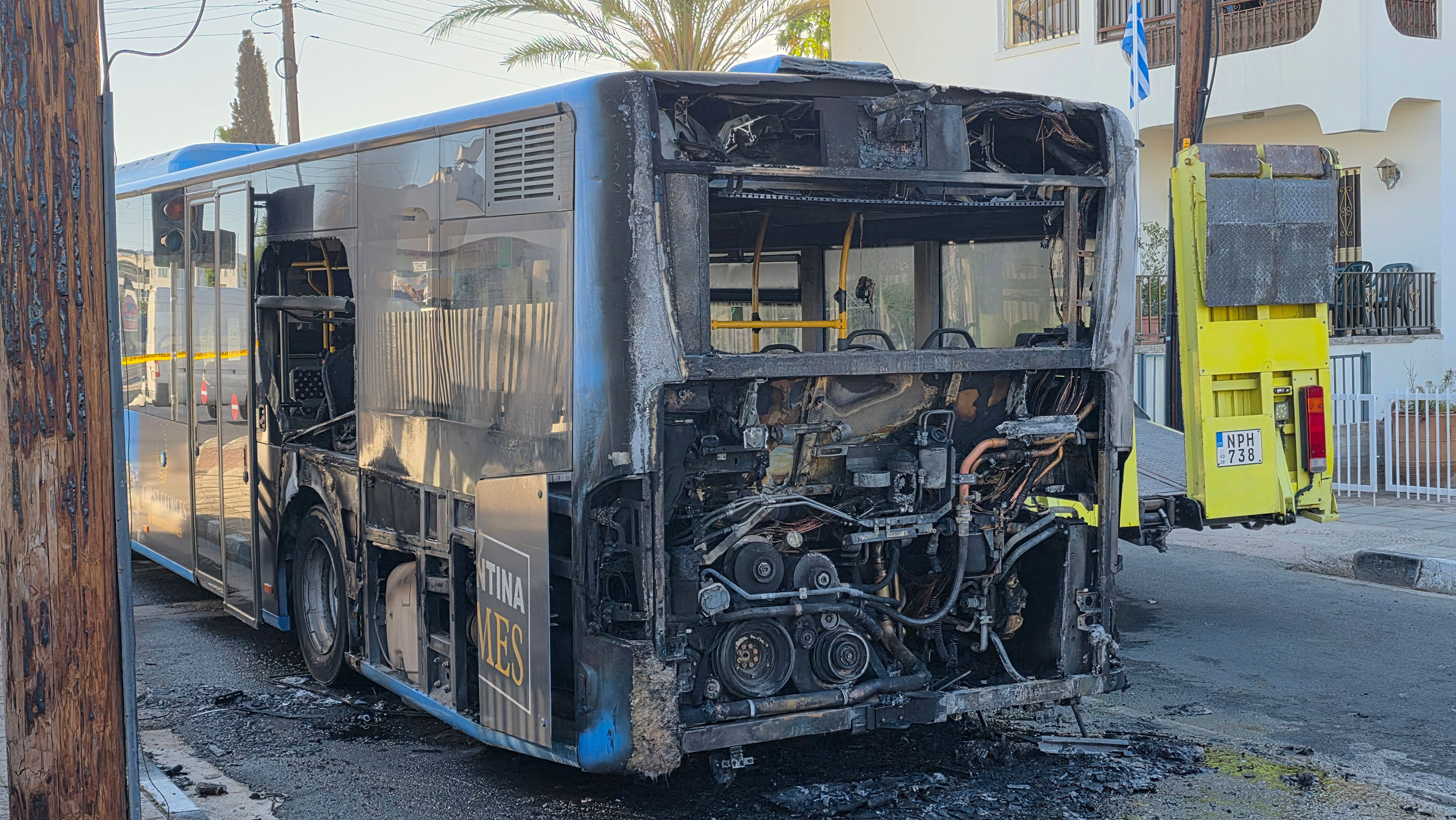 image Bus catches fire in Chlorakas, driver escapes unharmed
