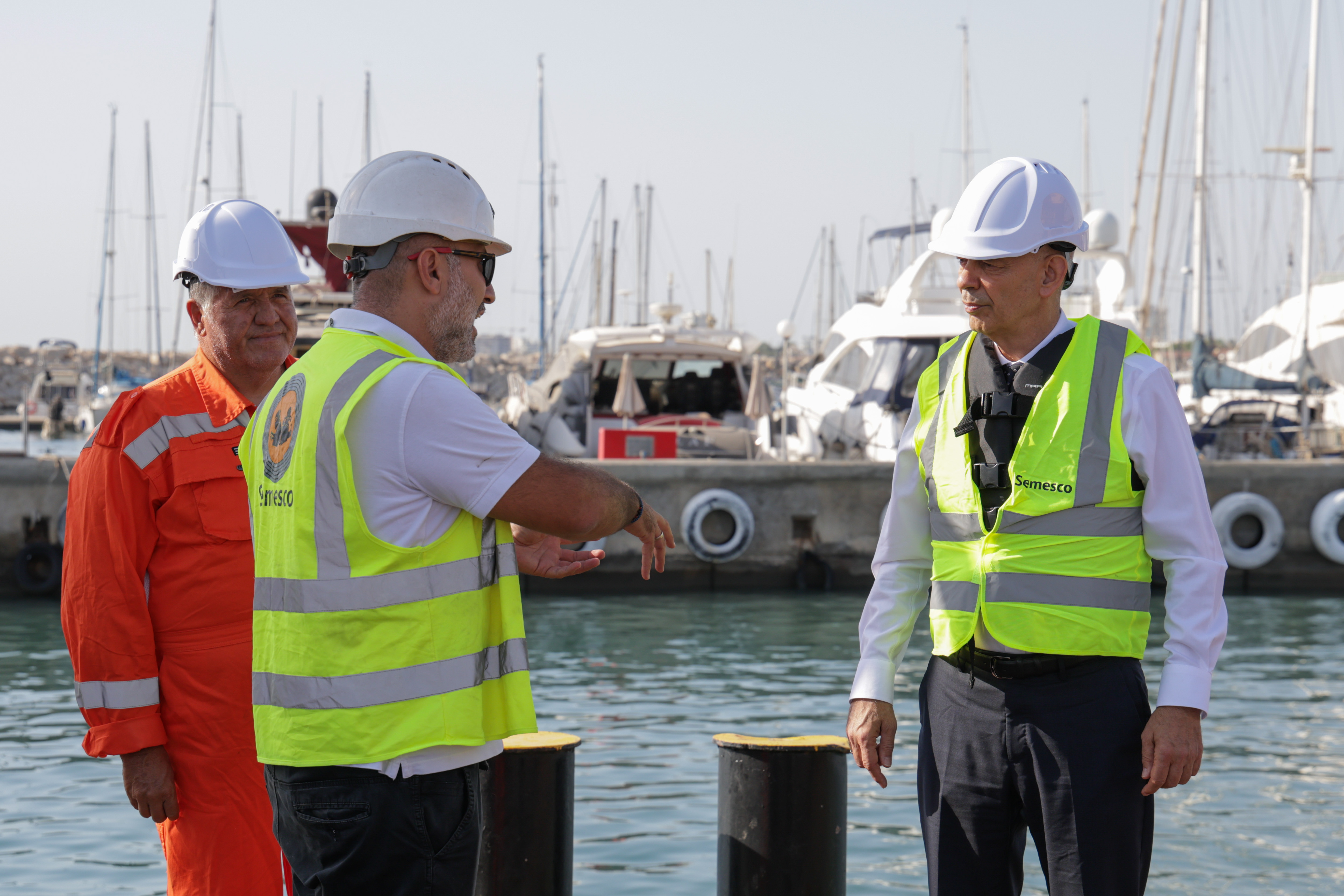 cover Larnaca marina dredging to wrap up by December, says minister