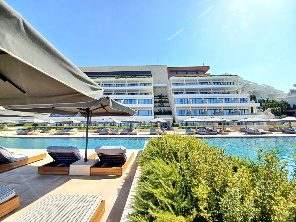 image Cyprus rakes in nearly €2 billion from tourism