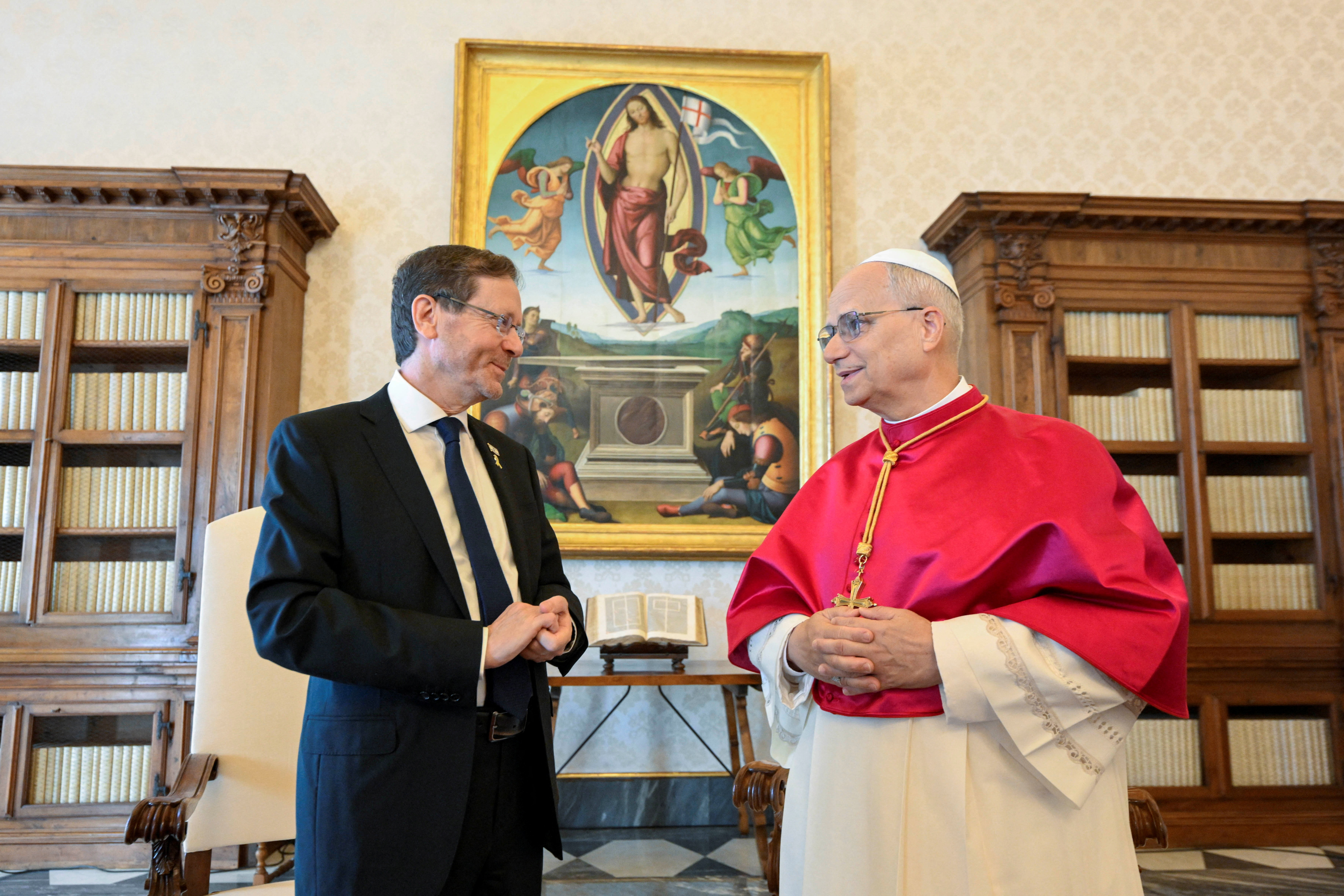 cover Pope Leo raises &#8216;tragic situation in Gaza&#8217; in meeting with Israeli president