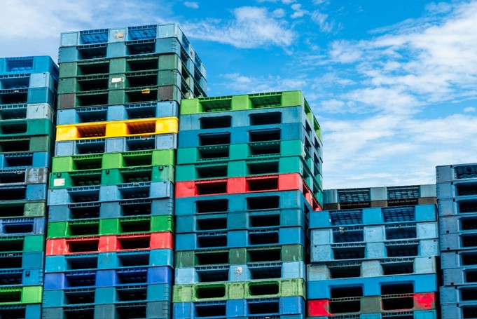 cover Why sustainable pallets are changing the way we think about packaging