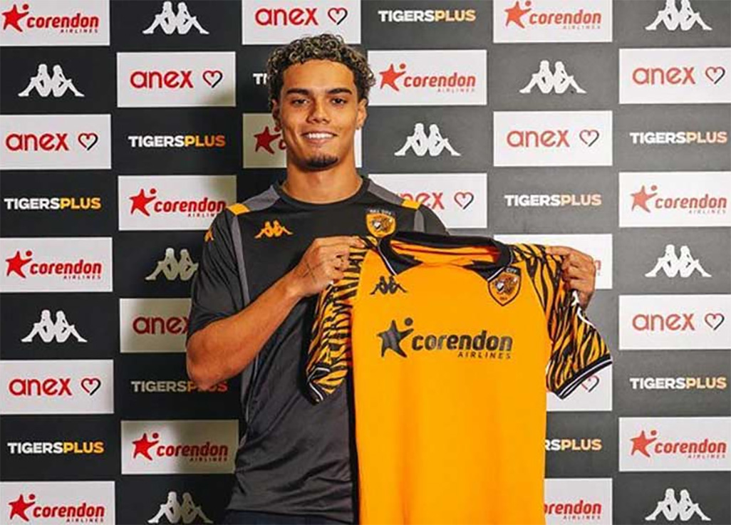 cover Ronaldinho&#8217;s son joins Championship side Hull