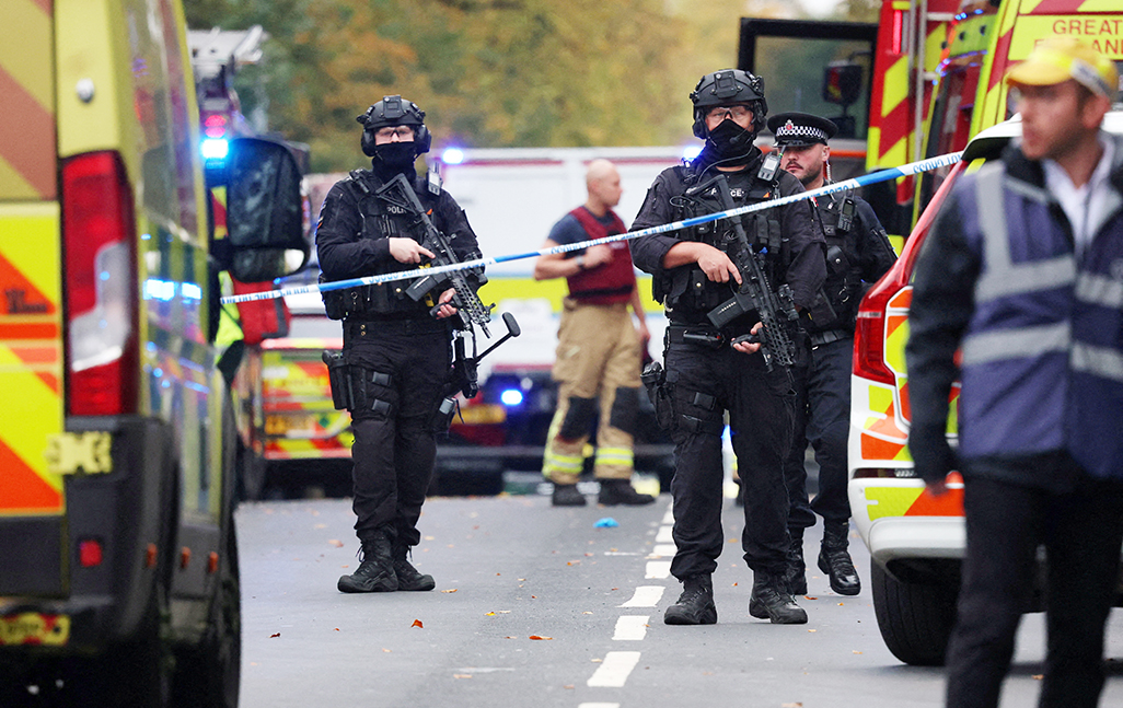 image UK police may have accidentally shot dead victim in synagogue attack